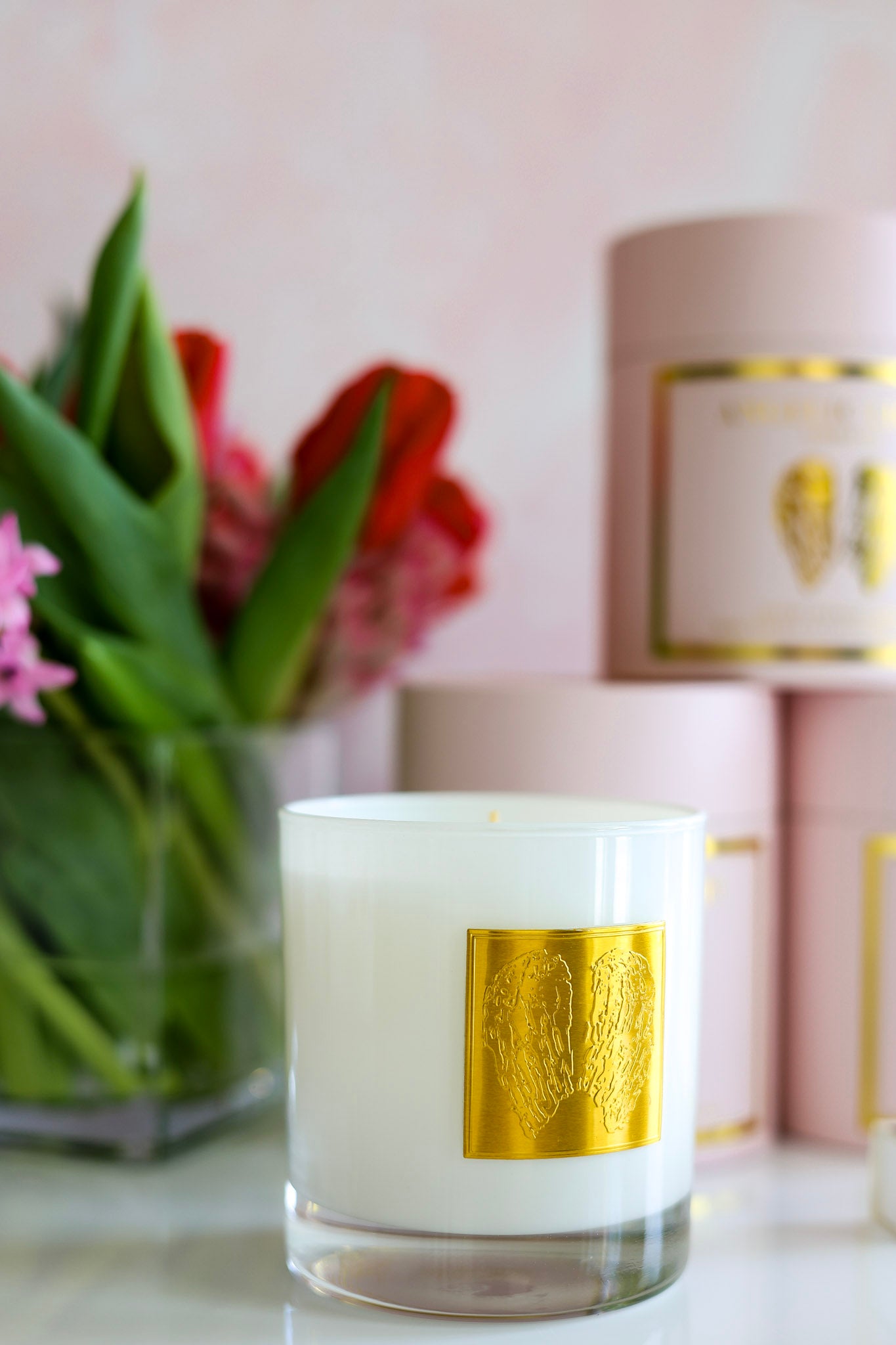 Heaven's Scent Candle Pink Box