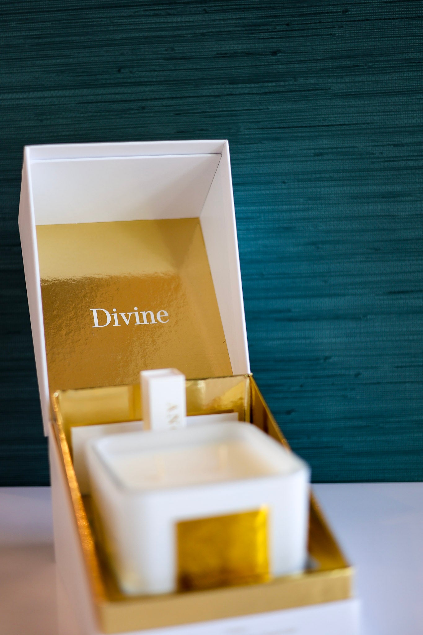 Divine : Vetiver Suede | Teakwood | Silver Sage